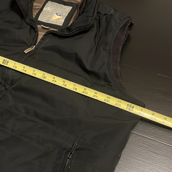 Rainforest vest - Picture 5 of 9